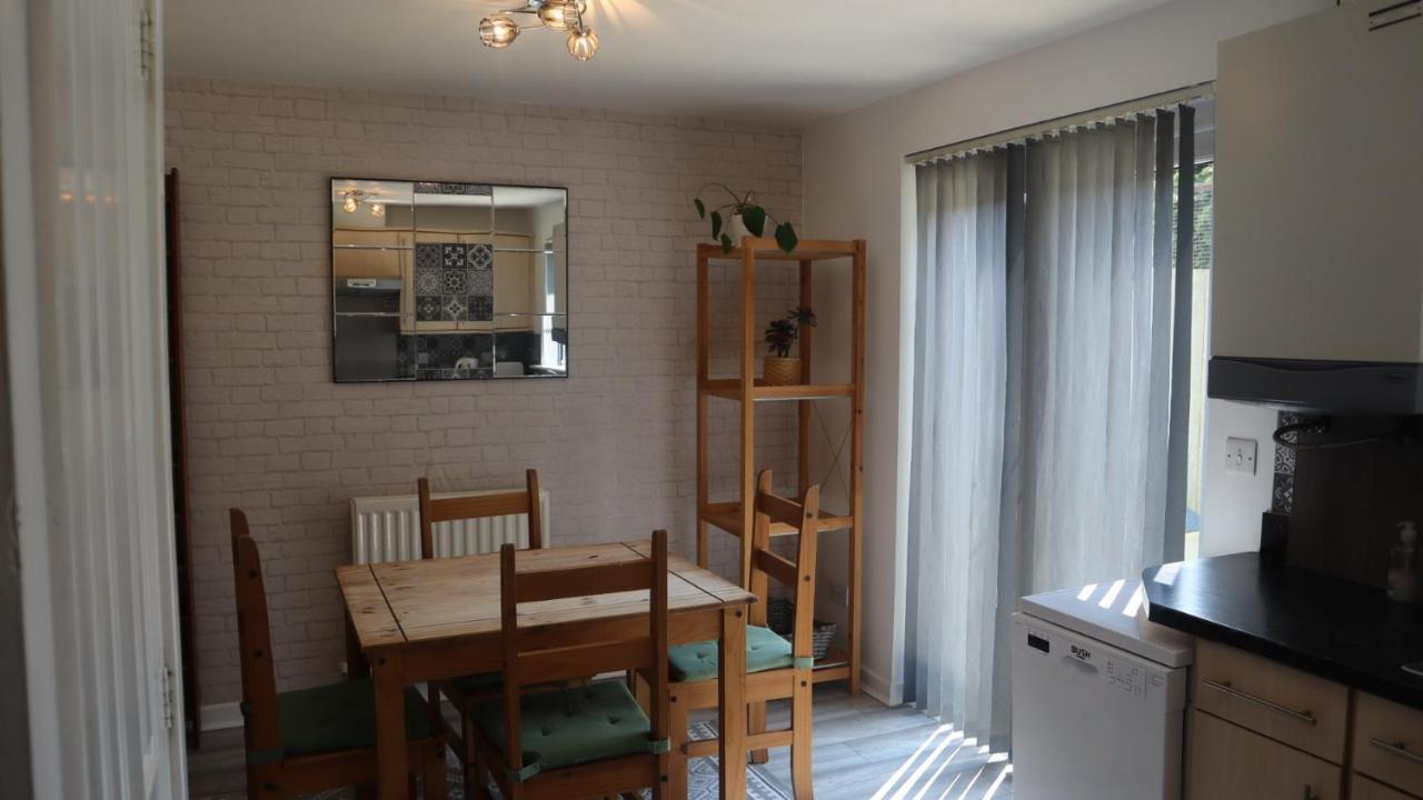 Urban Escape Glasgow Green Free Parking 20Min Walk To City Center Exterior foto